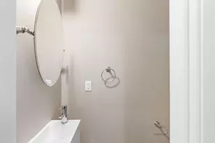 110 NE 109th Ave, Portland, OR 97220 - Photo 17