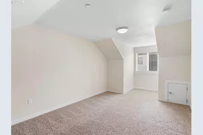 110 NE 109th Ave, Portland, OR 97220 - Photo 27