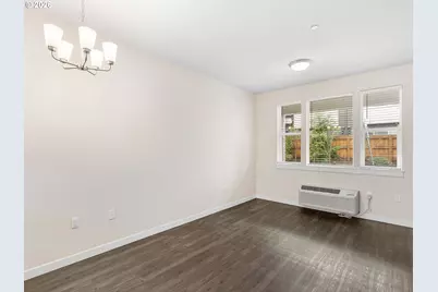 110 NE 109th Ave, Portland, OR 97220 - Photo 15