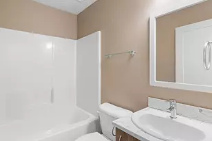 110 NE 109th Ave, Portland, OR 97220 - Photo 23