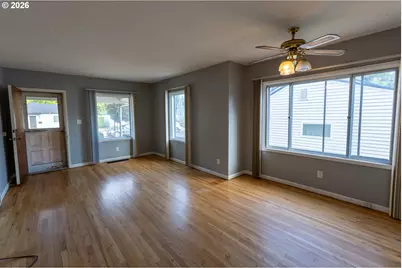 3204 SE 64th Ave, Portland, OR 97206 - Photo 3