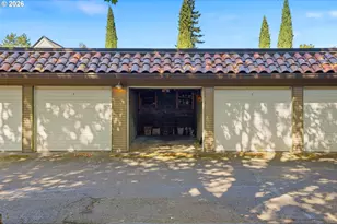2953 SE Hawthorne Blvd, Portland, OR 97214 - Photo 19