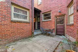 2953 SE Hawthorne Blvd, Portland, OR 97214 - Photo 17
