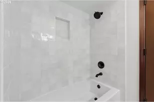 7236 SE 133rd Pl, Portland, OR 97236 - Photo 31