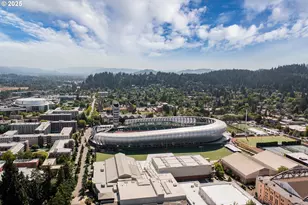 275 Sunset Dr, Eugene, OR 97403 - Photo 45