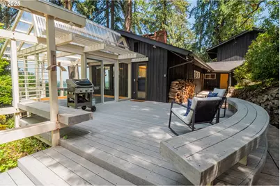 275 Sunset Dr, Eugene, OR 97403 - Photo 33