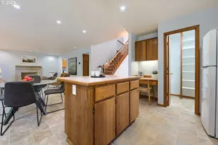 665 NE Valarie Ct, Hillsboro, OR 97124 - Photo 15