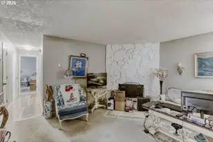 625 N Buffalo St, Portland, OR 97217 - Photo 3