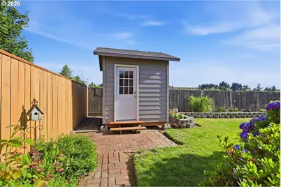 523 NE Lenox St, Hillsboro, OR 97124 - Photo 33