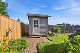 523 NE Lenox St, Hillsboro, OR 97124 - Photo 33