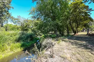 255 Dawson Rd, Roseburg, OR 97470 - Photo 41