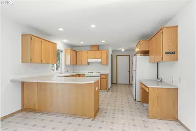 7608 NE 88th Ave, Vancouver, WA 98662 - Photo 9