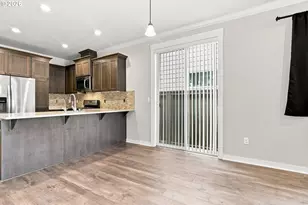 6812 NE 66th St, Vancouver, WA 98661 - Photo 9