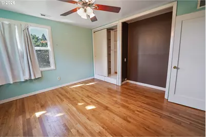 5741 SW Pasadena Dr, Portland, OR 97219 - Photo 13