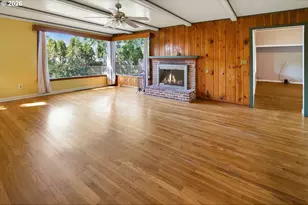 5741 SW Pasadena Dr, Portland, OR 97219 - Photo 3