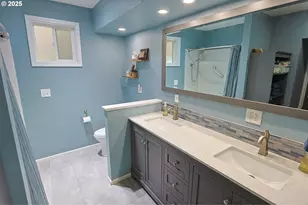 1575 N Henry St, Coquille, OR 97423 - Photo 23