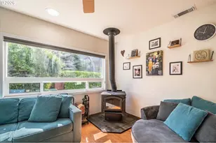 1575 N Henry St, Coquille, OR 97423 - Photo 15
