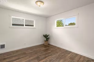 1107 SE Maple St, Hillsboro, OR 97123 - Photo 13