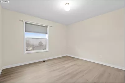 9175 SE Lynn Ln, Happy Valley, OR 97086 - Photo 25