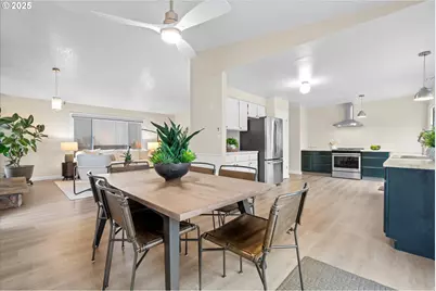 9175 SE Lynn Ln, Happy Valley, OR 97086 - Photo 15