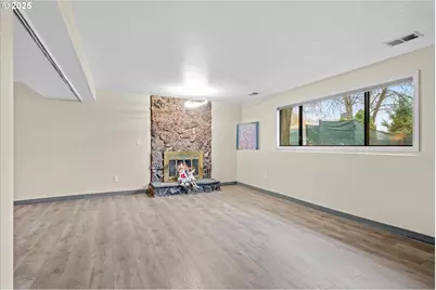 9175 SE Lynn Ln, Happy Valley, OR 97086 - Photo 33