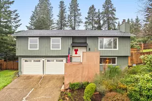 9175 SE Lynn Ln, Happy Valley, OR 97086 - Photo 3