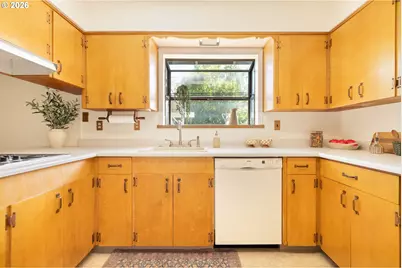 918 NE 152nd Ave, Portland, OR 97230 - Photo 19