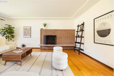 918 NE 152nd Ave, Portland, OR 97230 - Photo 3