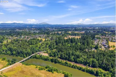 1003 S Hillhurst Rd, Ridgefield, WA 98642 - Photo 3
