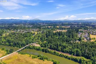 1003 S Hillhurst Rd, Ridgefield, WA 98642 - Photo 3