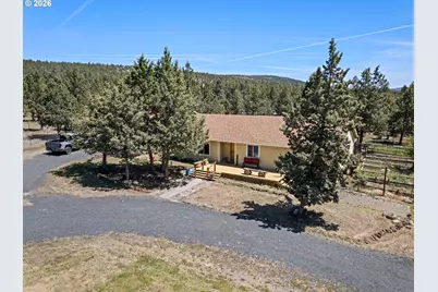 12186 SE Juniper Canyon Rd, Prineville, OR 97754 - Photo 1