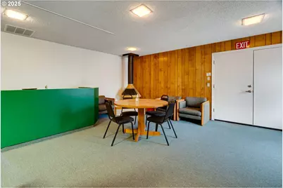 553 N Hayden Bay Dr #25, Portland, OR 97217 - Photo 33