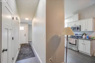 4605 NE 161st Ave, Vancouver, WA 98682 - Photo 3