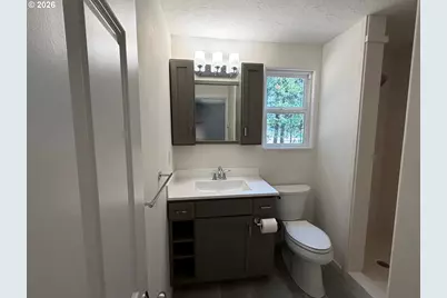 28016 Green Oaks Dr, Eugene, OR 97402 - Photo 13