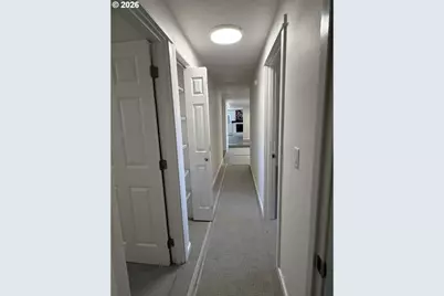 28016 Green Oaks Dr, Eugene, OR 97402 - Photo 11