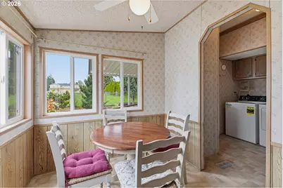 300 SE Lacreole Dr, Dallas, OR 97338 - Photo 13