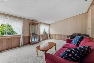 300 SE Lacreole Dr, Dallas, OR 97338 - Photo 3