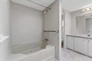 300 SE Lacreole Dr, Dallas, OR 97338 - Photo 21