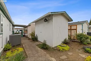 300 SE Lacreole Dr, Dallas, OR 97338 - Photo 35