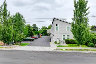 17345 SW Blanton St, Beaverton, OR 97078 - Photo 35