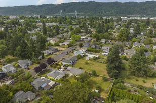 9009 N Bristol Ave, Portland, OR 97203 - Photo 35