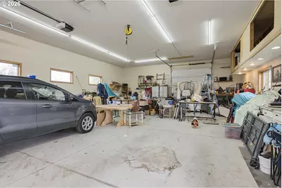 9009 N Bristol Ave, Portland, OR 97203 - Photo 5