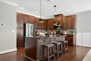20333 SW Navarre Ln, Beaverton, OR 97007 - Photo 9