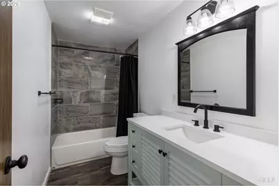 725 SW Holly St, Clatskanie, OR 97016 - Photo 15