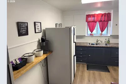 805 4th St, Baker City, OR 97814 - Photo 9