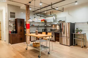 725 NW Flanders St, Portland, OR 97209 - Photo 15