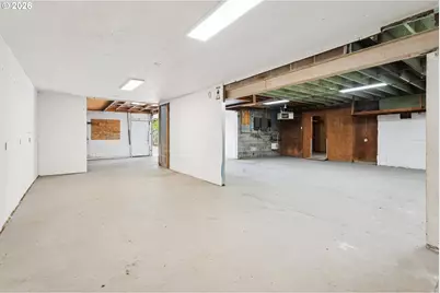 12625 SE Sherman St, Portland, OR 97233 - Photo 39