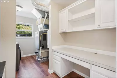 12625 SE Sherman St, Portland, OR 97233 - Photo 13