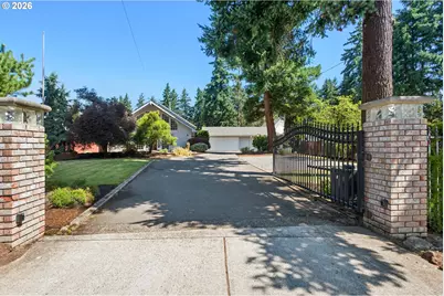 12625 SE Sherman St, Portland, OR 97233 - Photo 45