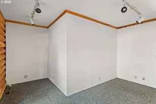 453 Glendon Rd, Kerby, OR 97531 - Photo 19